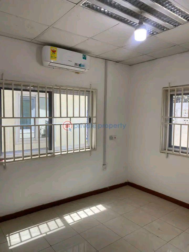 4 bedroom Office Space For Rent Dzorwulu Accra - 7