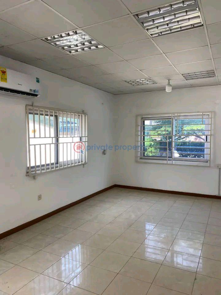 4 bedroom Office Space For Rent Dzorwulu Accra - 10