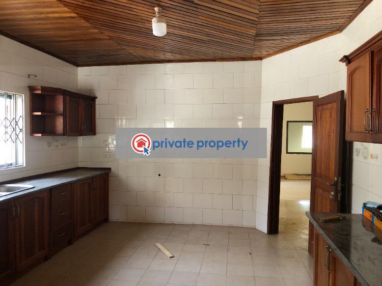 4 bedroom Detached Bungalow For Sale &nbsp;adenta Road Adenta Adenta Municipal Accra - 6