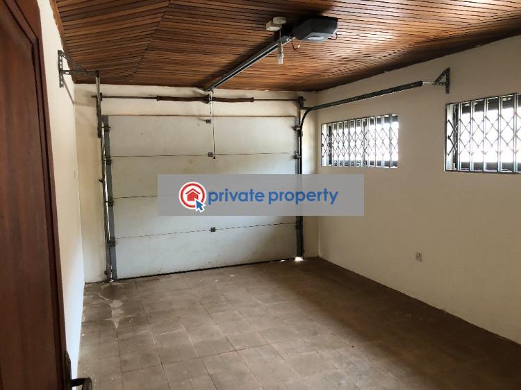 4 bedroom Detached Bungalow For Sale &nbsp;adenta Road Adenta Adenta Municipal Accra - 11