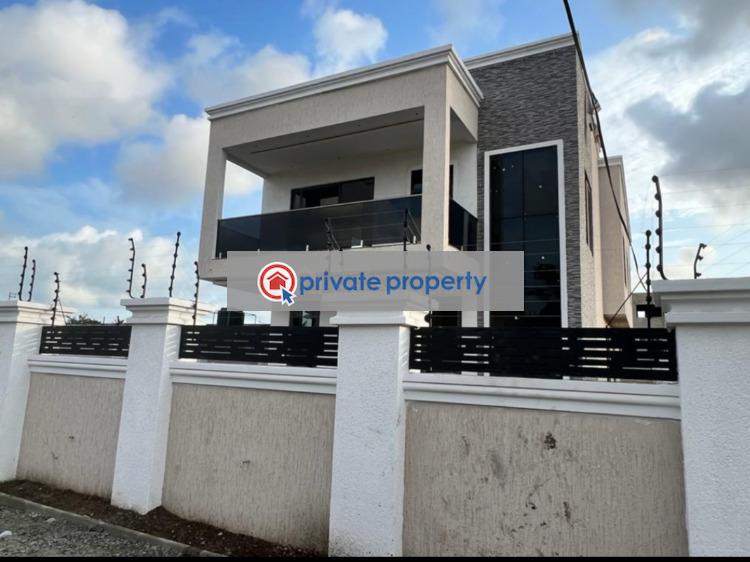 4 bedroom Townhouse For Sale &nbsp;spintex Community 16 Lashibi Spintex Accra - 1