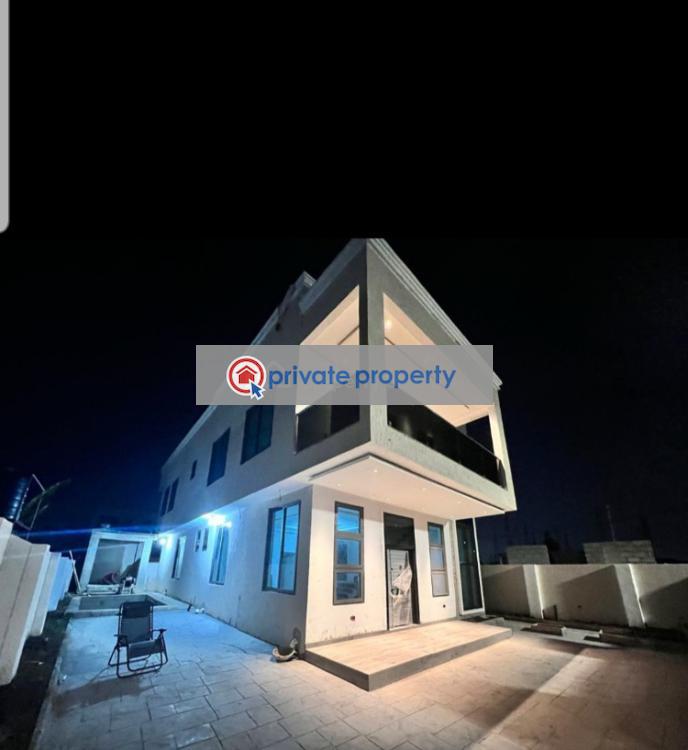 4 bedroom Townhouse For Sale &nbsp;spintex Community 16 Lashibi Spintex Accra - 4