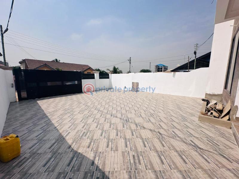 4 bedroom Terraced Duplex For Sale Spintex Baatsona Estate Junction Baatsonaa Spintex Accra - 3