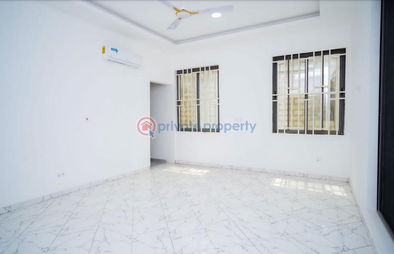 4 bedroom Townhouse For Sale Community 14 Sakumono Spintex Accra - 5