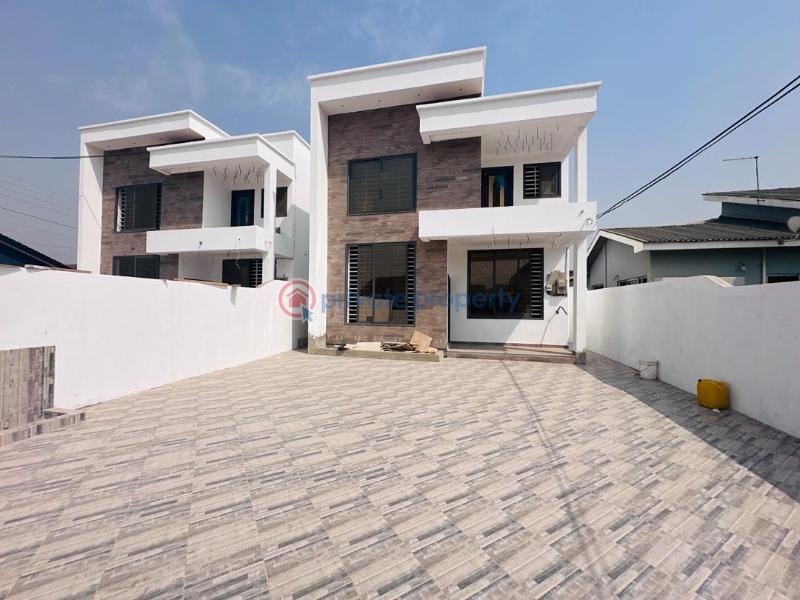 4 bedroom Terraced Duplex For Sale Spintex Baatsona Estate Junction Baatsonaa Spintex Accra - 9