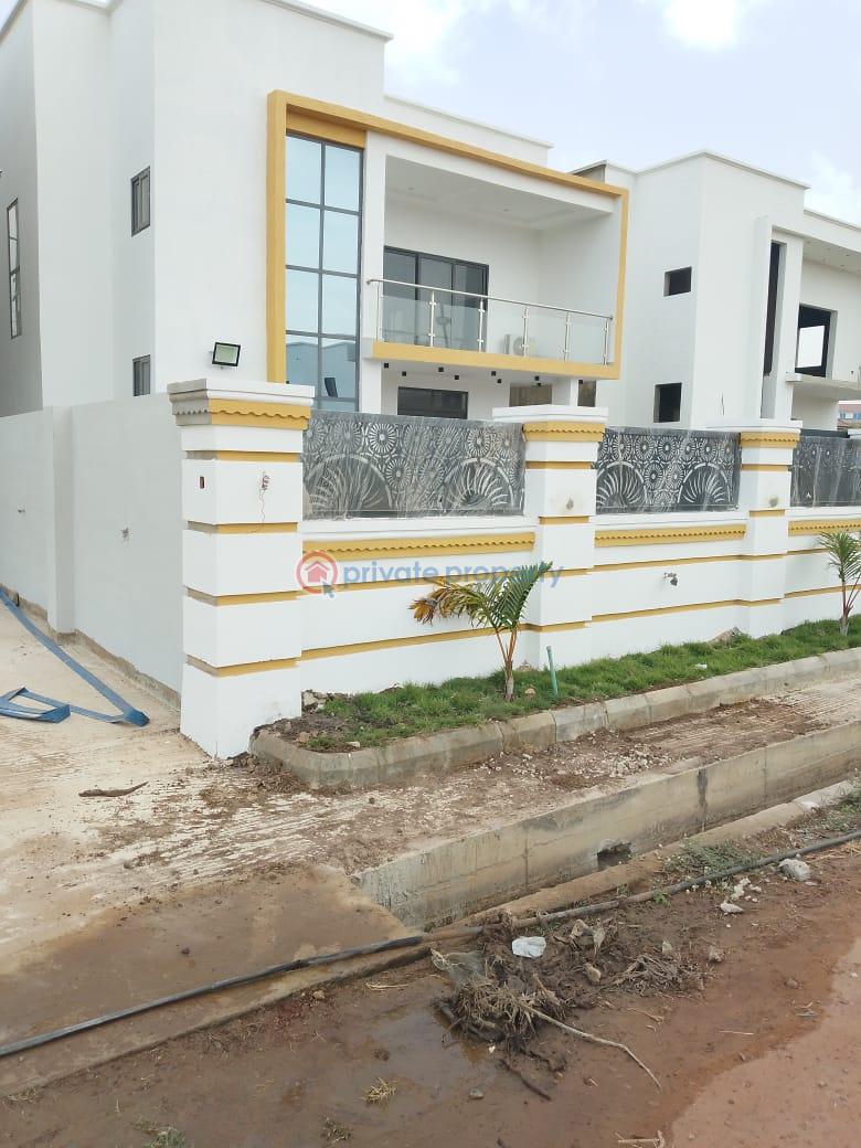 4 bedroom House For Sale Spintex Baatsona, 2min Drive From Kfc Baatsonaa Spintex Accra - 3