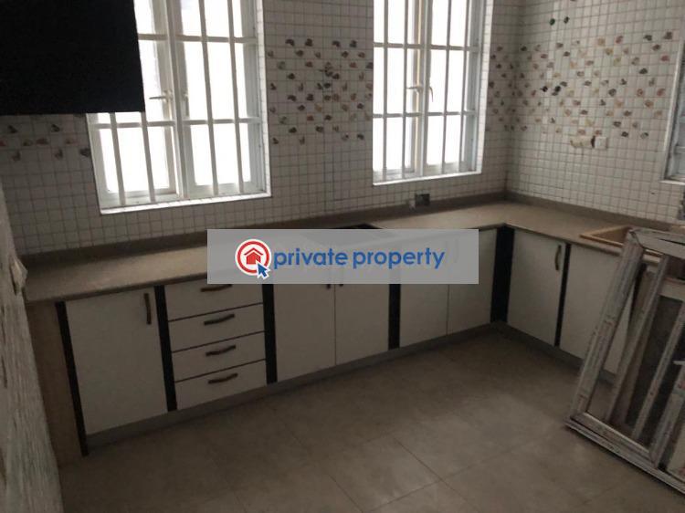 4 bedroom Townhouse For Sale &nbsp;sakumono Estate Sakumono Tema Accra - 1