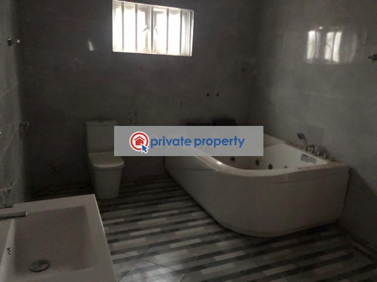 4 bedroom Townhouse For Sale &nbsp;sakumono Estate Sakumono Tema Accra - 3