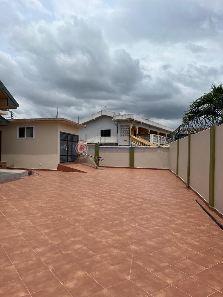 4 bedroom House For Rent Comm 18 Spintex Accra - 1