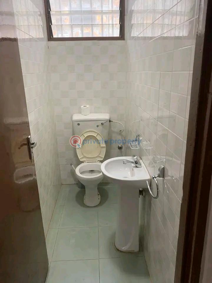 4 bedroom House For Rent Community 18 Comm 18 Spintex Accra - 2