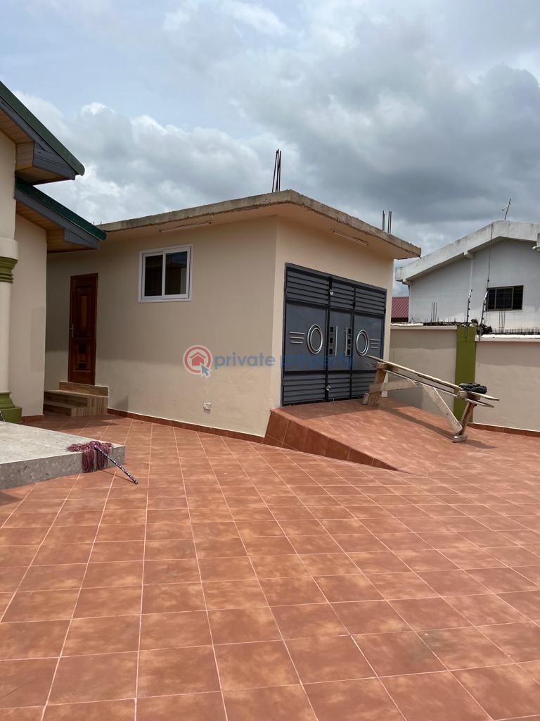 4 bedroom House For Rent Comm 18 Spintex Accra - 0