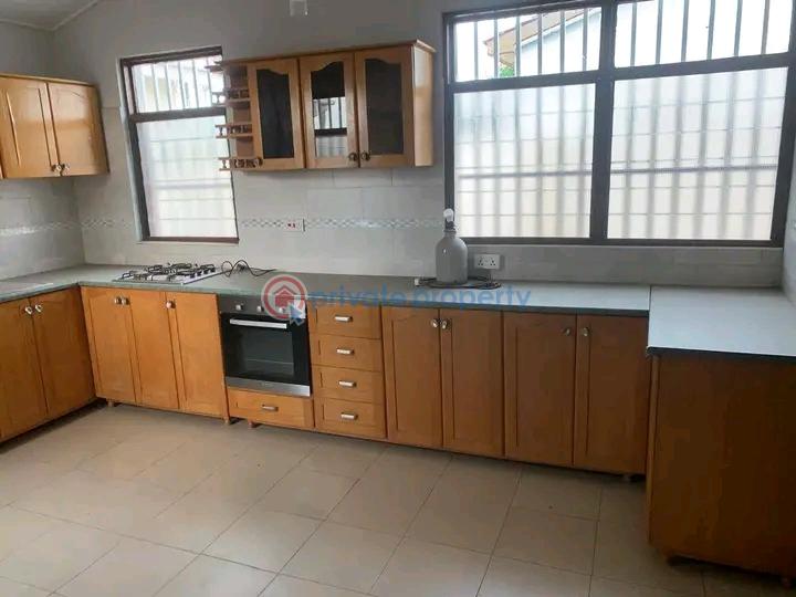 4 bedroom House For Rent Community 18 Comm 18 Spintex Accra - 4