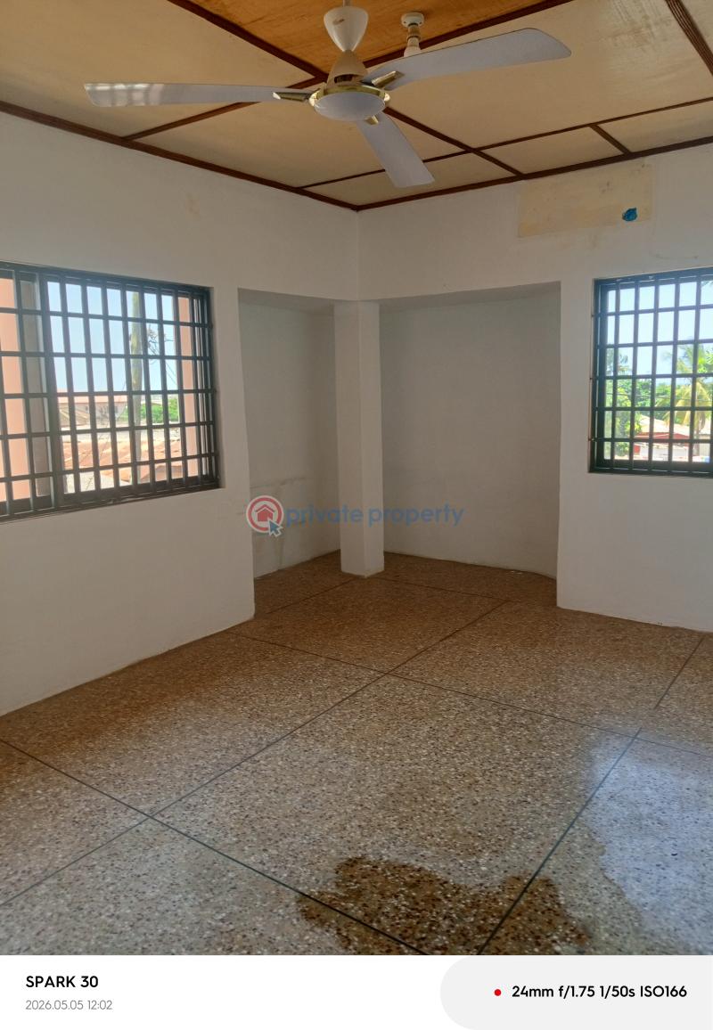 4 bedroom Apartment For Rent The Browns Realtor , Labadi ,liberty School, Negotiable. La Dade Kotopon Municipal Accra - 5