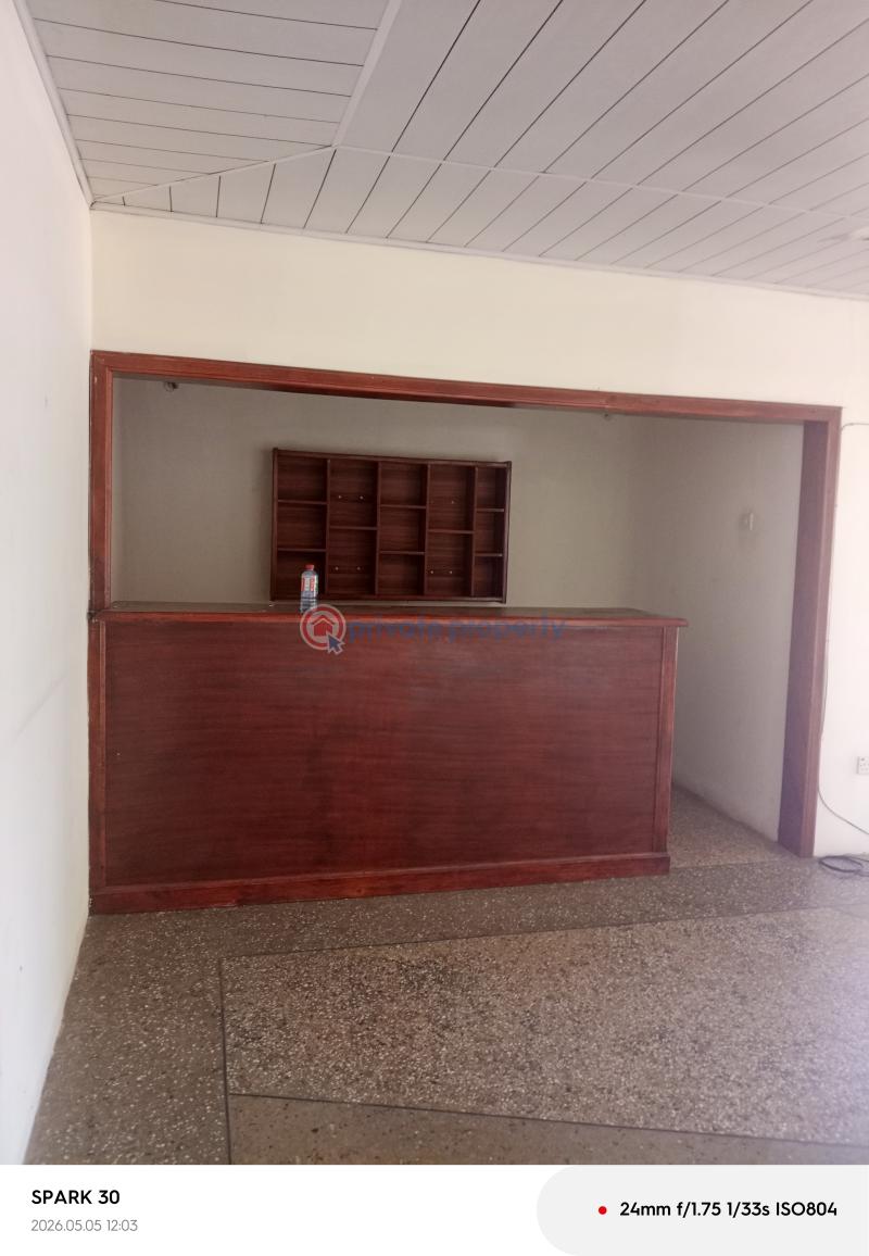 4 bedroom Apartment For Rent The Browns Realtor , Labadi ,liberty School, Negotiable. La Dade Kotopon Municipal Accra - 14