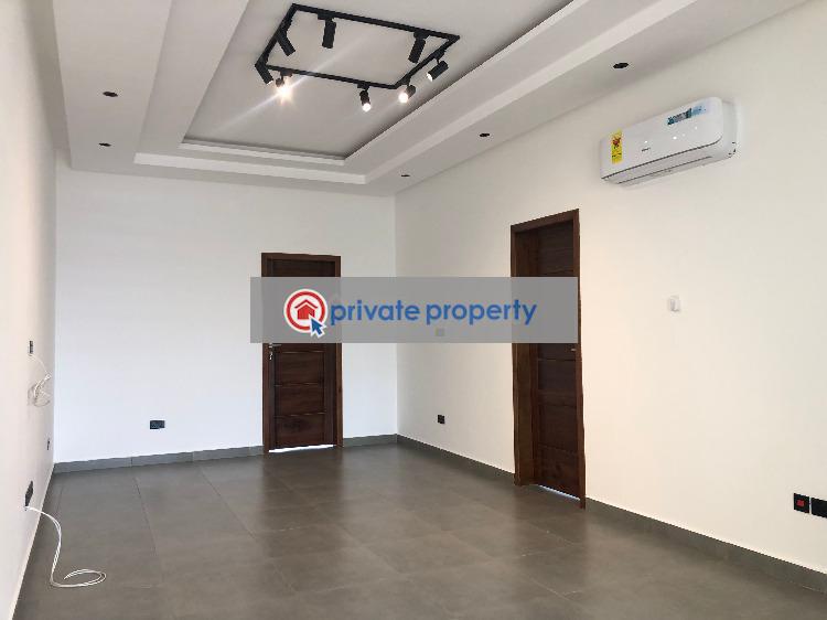 5 bedroom House For Sale &nbsp;off The Adenta Highway Adenta Municipal Accra - 17