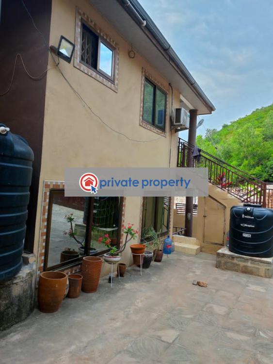 4 bedroom Detached Bungalow For Sale &nbsp;9 Tuba Toll Booth, Behind Bayview Hotel Weija Ga South Municipal Accra - 2