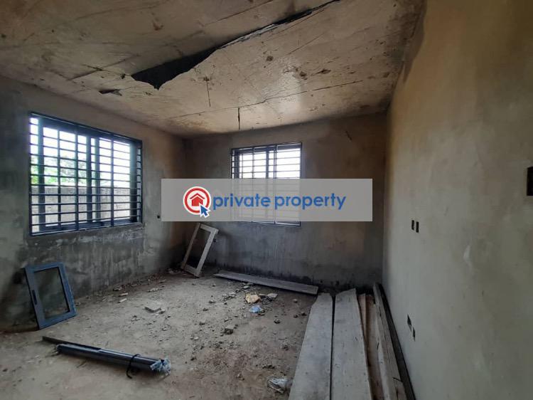 4 bedroom Detached Duplex For Sale &nbsp;toll Booth Road Aburi Akuapim South Municipal Eastern Region - 10