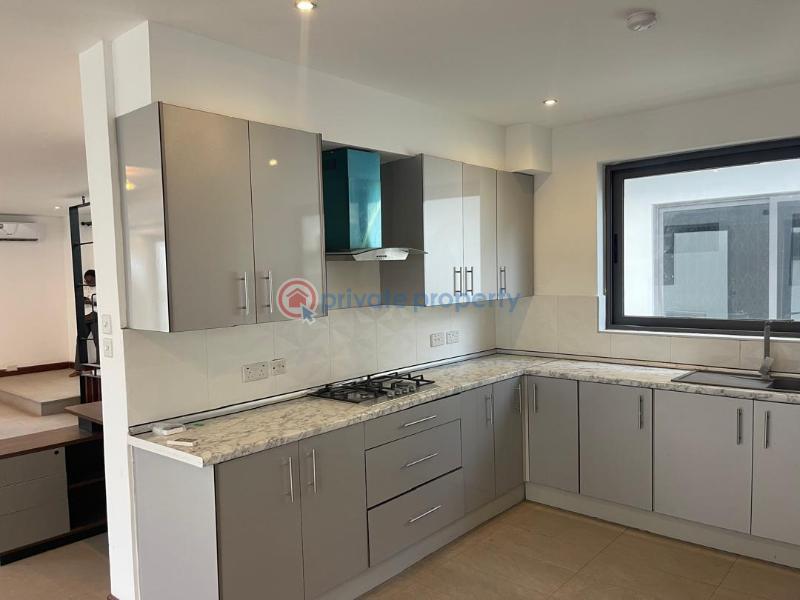 4 bedroom Townhouse For Sale Abelemkpe Accra - 6
