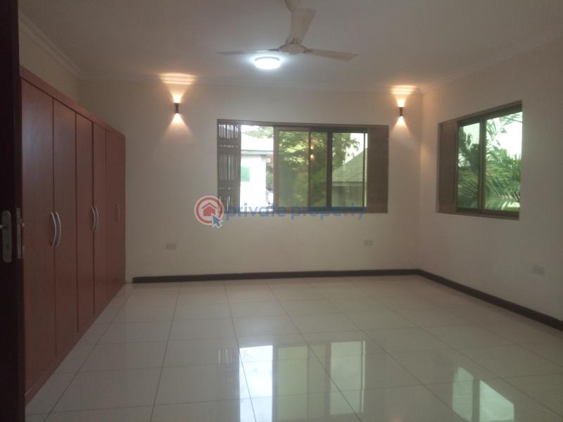 4 bedroom Townhouse For Rent Dzorwulu Accra - 1