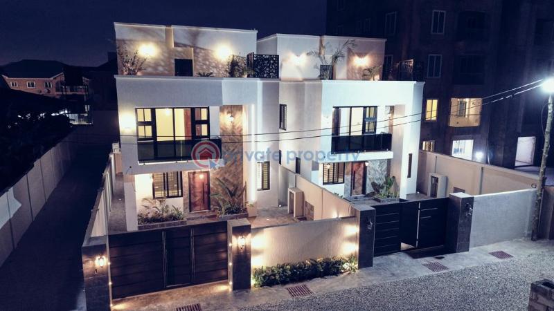 4 bedroom Detached Duplex For Sale East Airport Before Tse Addo Roundabout Tse Addo Roundabout Accra - 2