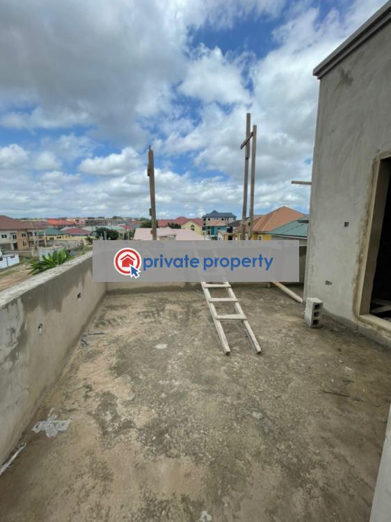 4 bedroom House For Sale &nbsp;lakeside Estate Ashaley Botwe Adenta Municipal Accra - 3