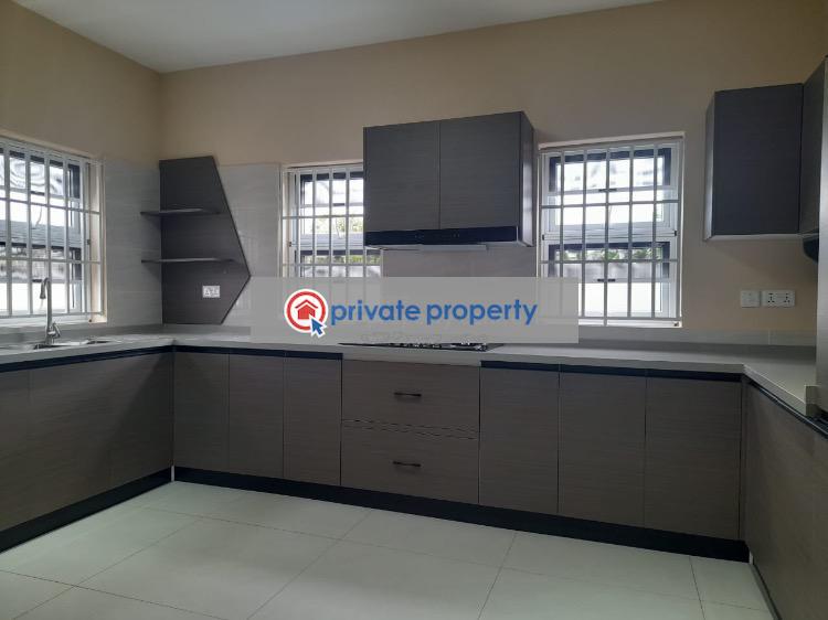 4 bedroom Detached Duplex For Sale &nbsp;lakeside Estates Road Adenta Municipal Accra - 12