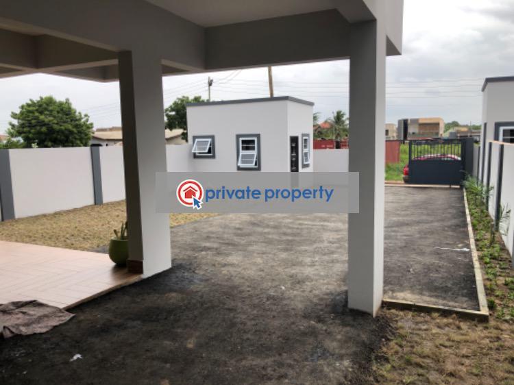 4 bedroom Detached Duplex For Sale &nbsp;lakeside Estates Road Adenta Municipal Accra - 4