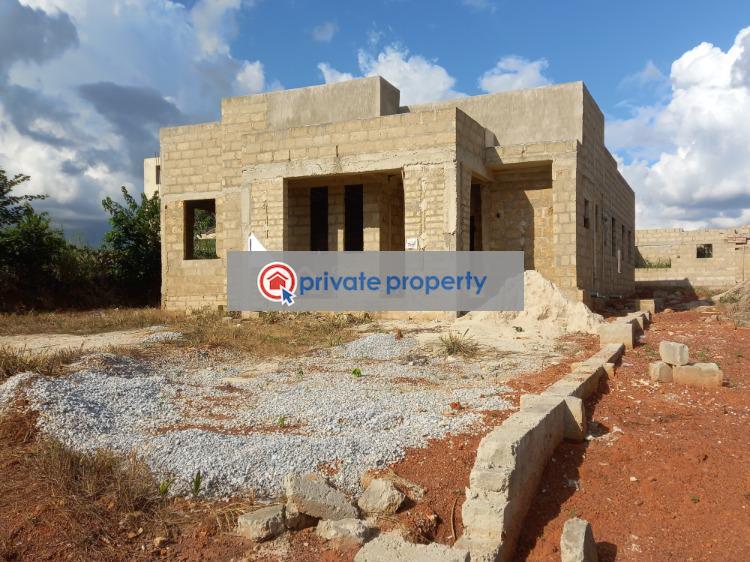 4 bedroom House For Sale &nbsp;sokoban Ampabame. On Ahodwo Daban Road. Kumasi Metropolitan Ashanti - 1