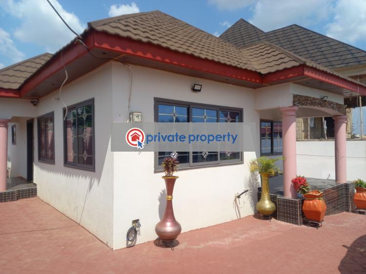 4 bedroom House For Sale &nbsp;kotei ( Nahinso), Near Knust Near Atonsu. Kumasi Metropolitan Ashanti - 3