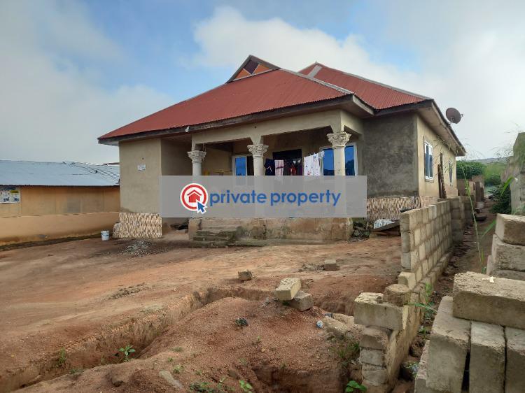 4 bedroom House For Sale &nbsp;adesina After Antoa. Kumasi. Kwabre Ashanti - 1