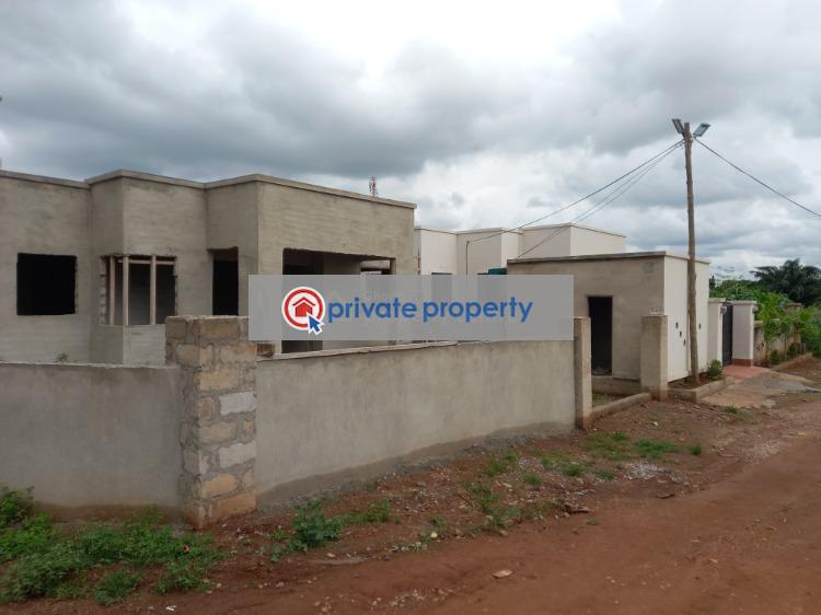 4 bedroom House For Sale &nbsp;sokoban Aboabo On Ahodwo Daban Road. Kumasi Metropolitan Ashanti - 3