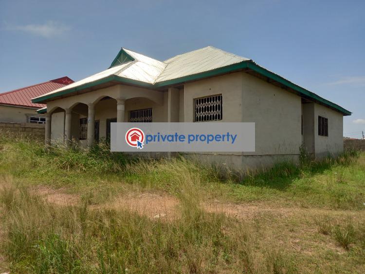 4 bedroom House For Sale &nbsp;achiase Kumasi Metropolitan Ashanti - 1