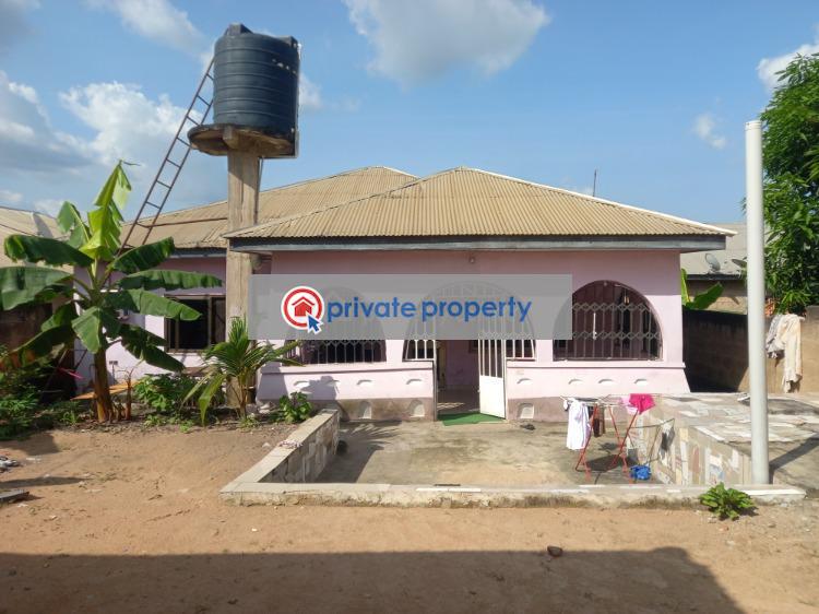 4 bedroom House For Sale &nbsp;fawoade on Tafo Pankrono Road. Kumasi Metropolitan Ashanti - 0