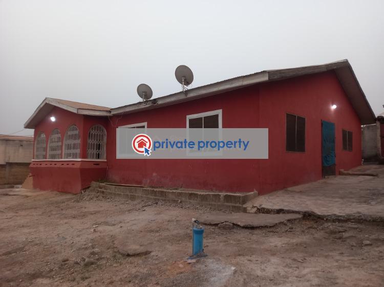 4 bedroom House For Sale &nbsp;kenyasi Abrem. Kumasi Metropolitan Ashanti - 1