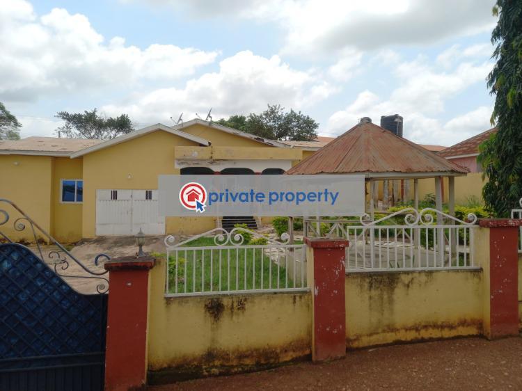 3 bedroom House For Sale &nbsp;sokoban Apaaso On Ahodwo Daban Road. Kumasi Metropolitan Ashanti - 4