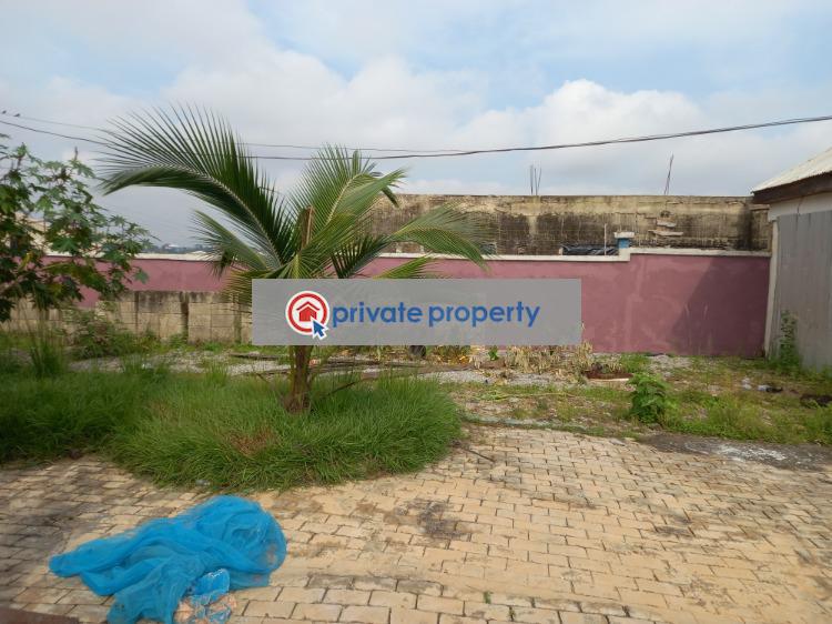 4 bedroom House For Sale &nbsp;nwamase After Kenyasi Abrem. Kumasi Metropolitan Ashanti - 11