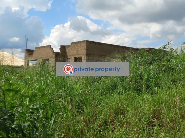 4 bedroom House For Sale &nbsp;asonomaso Nkwanta On Mampongteng Aboaso Road. Kwabre Ashanti - 6