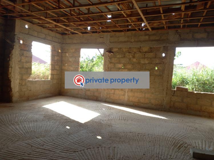 4 bedroom House For Sale &nbsp;sokoban Ampabame. On Ahodwo Daban Road. Kumasi Metropolitan Ashanti - 11