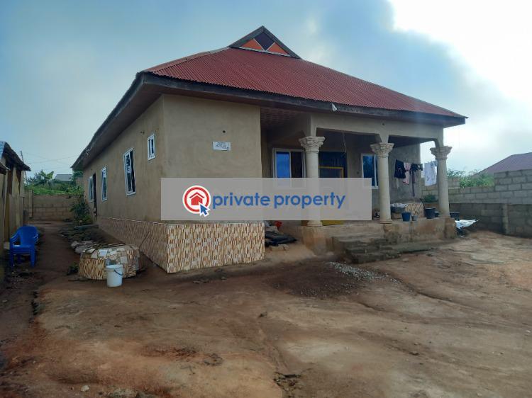 4 bedroom House For Sale &nbsp;adesina After Antoa. Kumasi. Kwabre Ashanti - 2