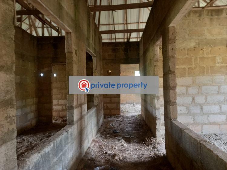 4 bedroom House For Sale &nbsp;aboabo Kese On Ahodwo Sokoban Road. Kumasi Metropolitan Ashanti - 11