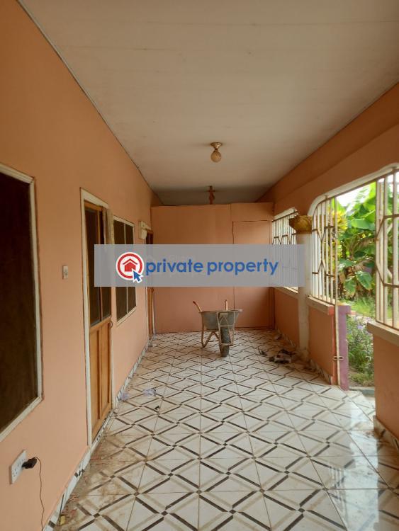 4 bedroom House For Sale &nbsp;nwamase After Kenyasi Abrem. Kumasi Metropolitan Ashanti - 6