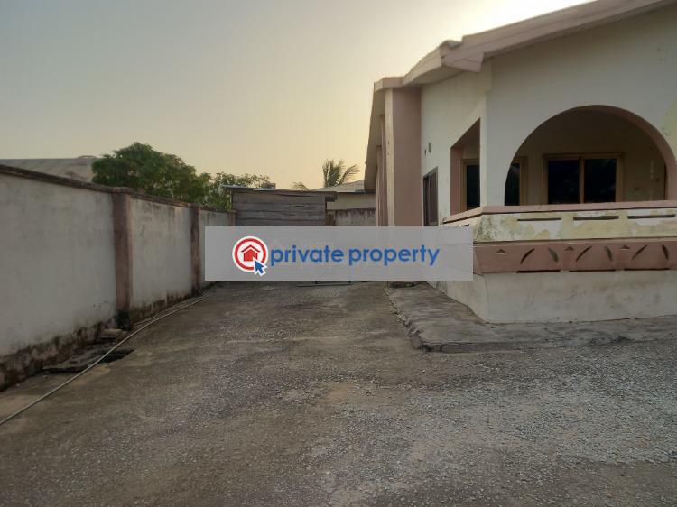 4 bedroom House For Sale &nbsp;atimatim Taabuom. Near Pankrono. Kumasi Metropolitan Ashanti - 5