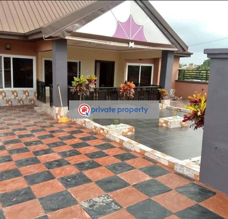 4 bedroom House For Sale &nbsp;akyeremadi On Kwadaso Agric Road Kumasi Metropolitan Ashanti - 1