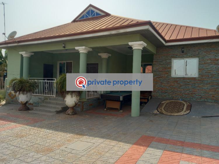 4 bedroom House For Sale  nkoransa On Santasi Road Kumasi Metropolitan Ashanti - 0