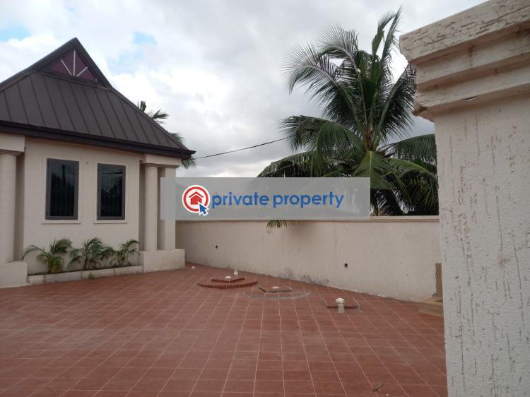 4 bedroom House For Sale &nbsp;ahenema Kokoben After Santasi. Kumasi Metropolitan Ashanti - 6