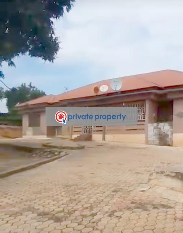 4 bedroom House For Sale &nbsp;over Seas near Buokrom Estate F-line Kumasi Metropolitan Ashanti - 0
