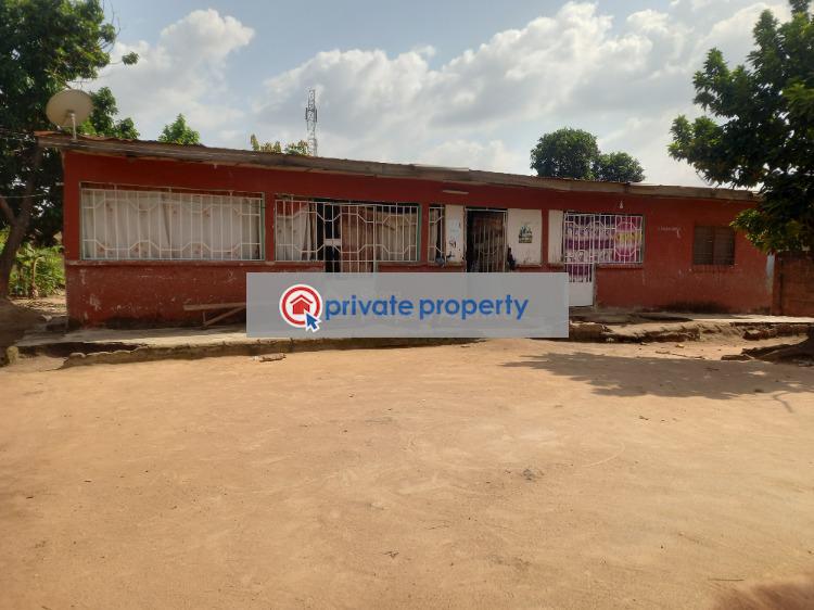 4 bedroom House For Sale &nbsp;kenyasi On Buokrom Airport Road. Kumasi Metropolitan Ashanti - 0