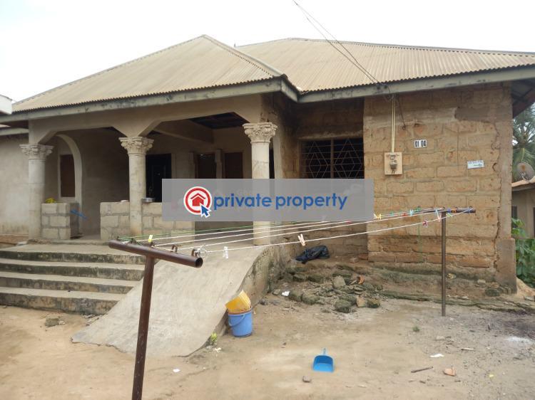 4 bedroom House For Sale &nbsp;meduma After Anwiaa. Kumasi Metropolitan Ashanti - 0