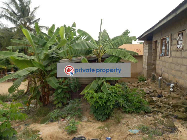 4 bedroom House For Sale &nbsp;meduma After Anwiaa. Kumasi Metropolitan Ashanti - 5