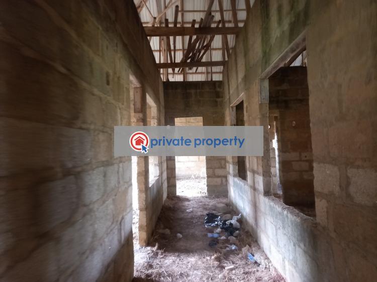 4 bedroom House For Sale &nbsp;aboabo Kese On Ahodwo Sokoban Road. Kumasi Metropolitan Ashanti - 10